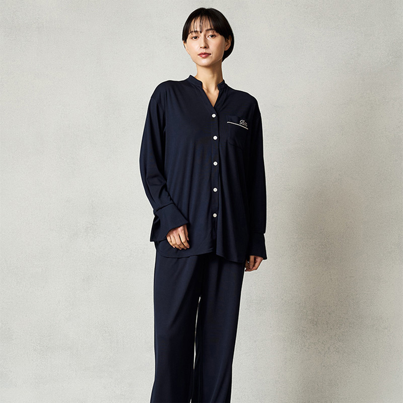 モイストスムース スタンドカラースリープウェア WOMEN M ネイビー【一般医療機器】